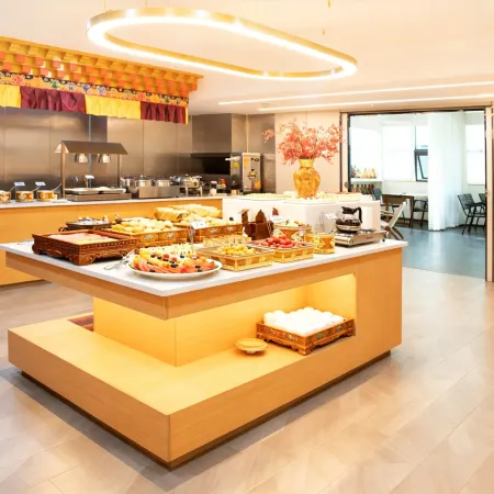 Thangka Hotel