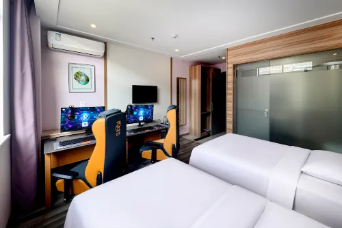 Yaxin E-Sports Hotel (Kunshan Jiufang City Shopping Center) - Esports