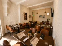 Belvilla at Brackley, near Silverstone Circuit - Breakfast