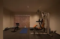 Lijiang Jianshijian Wild Luxury Holiday Villa (Yulong Snow Mountain Yuhu Village Store) - Gym