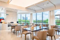 Shangjun Hotel (Yulin High-tech Development Zone Wanda Plaza) - New