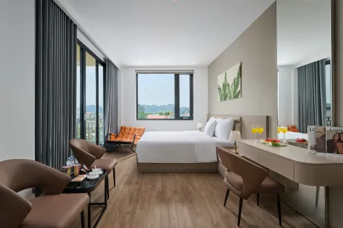 Anh Anh Hotel Ninh Binh - con vista montagne