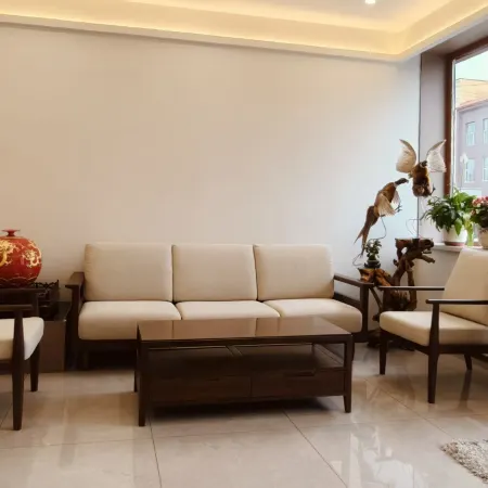 Fenglin County Jiahe Holiday Hotel