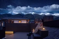 Lehe | Aurora Serene Yunshu Fanchen Designer Private Residence - Parking