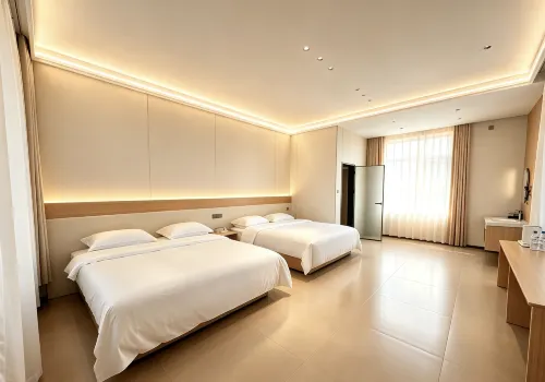 Linxi Hotel - parking