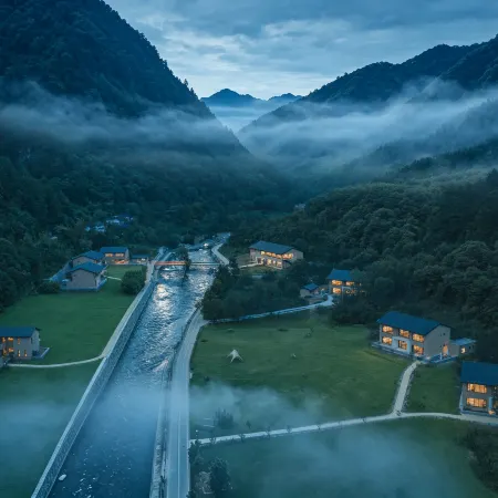 Hidden in the Countryside · Xuetangping Boutique Homestay