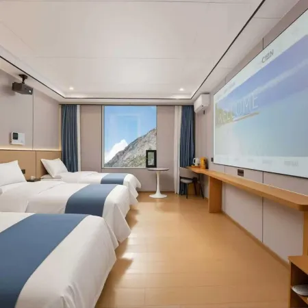 Daocheng Four Seasons Oxygen-enriched Hotel