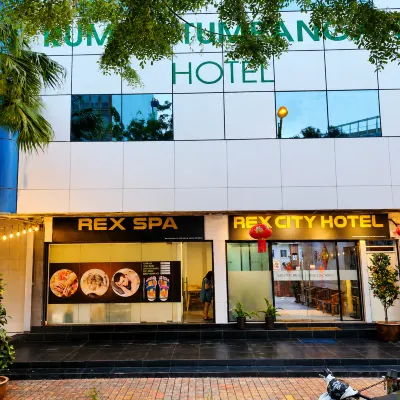 Rex City Hotel โรงแรมใกล้บาซาร์ กะรัต
