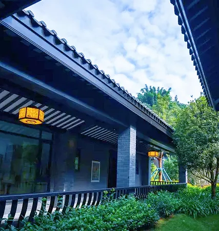 Nandian Banshan Hot Spring Hotel