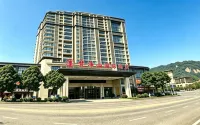 Tongren Fanjingshan Shuxiang Mendi Hotel (Jiangkou County) - parcheggio