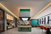 vance Hotel(Nannning Wuxiang Headquarters Base Sports enter） - 4-Star