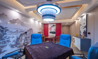 Aili Wisdom Hotel (Haikou Friendship Commercial Plaza Qilou Old Street Branch)