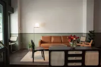 Room V Jalan Sultanah by SECOM Отели в г. Minyak Beku