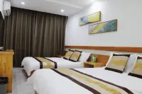 Helong Hongye Hotel