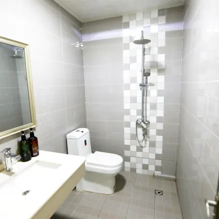 Shuijing Business Hotel