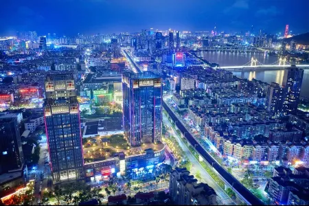 Tian·ONE Light Luxury Serviced Apartment (Zhuhai Gongbei Port Zhong'an Plaza)