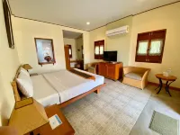 Golden Pine Beach Resort Các khách sạn gần Chao Mae Tubtim Thong Shrine