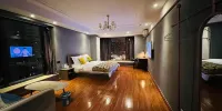 Xi'an YunPin E-games Hotel - Light Luxury Projection Double Bed Room