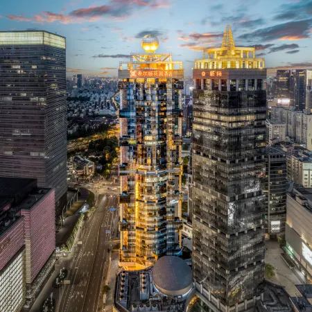 Hilton Garden Inn Shanghai Lujiazui Отели рядом с достопримечательностью «Башня Цзинь Мао»