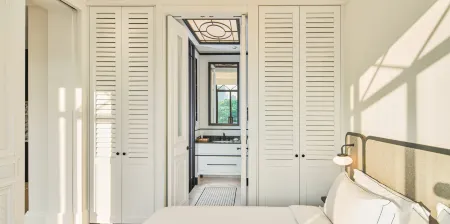 OPARTMENT The Far Eastern Hotel