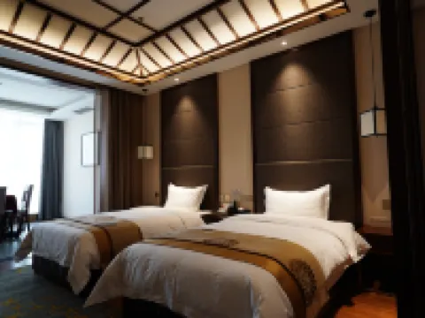 中華郡温泉ホテル 富平のホテル