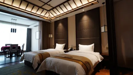 Zhong  hua Jun Hot Spring Resort