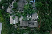 王屋山知曉山居民宿 鄰近河南王屋山國家地質公園-小浪底黃河三峽碧水峽灣的酒店