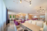 Lavande Hotel (Tongliao Railway Station University for Nationalities)