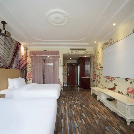 Jinting Chain. Via Boutique Hotel (Deyang Moore Shopping Plaza)