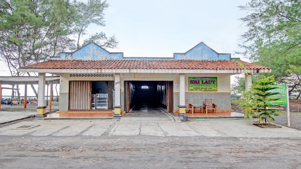 Hotel O Sari Laut