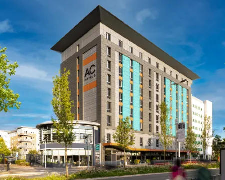 AC Hotel Manchester Salford Quays Hotels in Salford