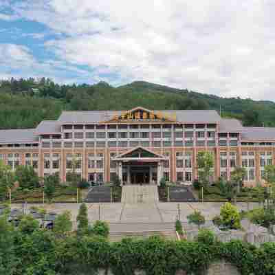 光霧山溫泉旅遊飯店 Hotel Exterior
