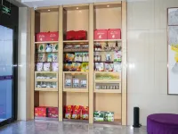 Yayi Light Luxury Hotel (Chifeng High-speed Railway Station) Hotels in Chifeng