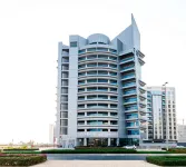 بيراميزا هوتيل أبارتمنتس Hotels near الجامعة البريطانية في دبي