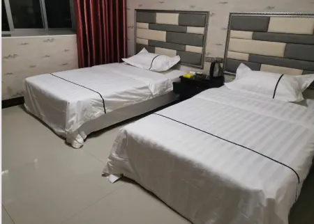 Yinjiang Xinchen Hotel Отели рядом с достопримечательностью «Dasheng Dun Yingmei Lake Scenic Area»