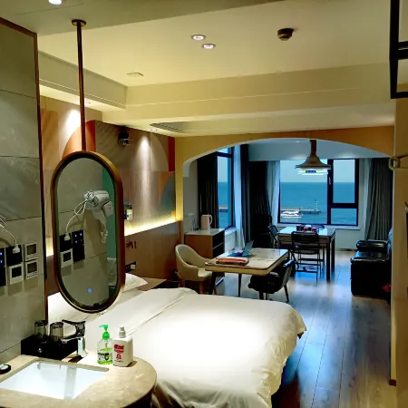 Qingdao Wisdoms B&B