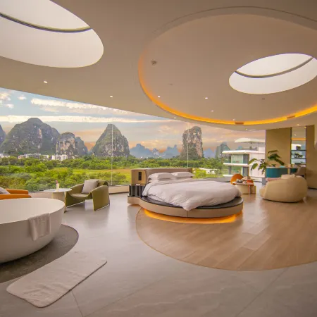 LS Hotel (Guilin Liangsu)