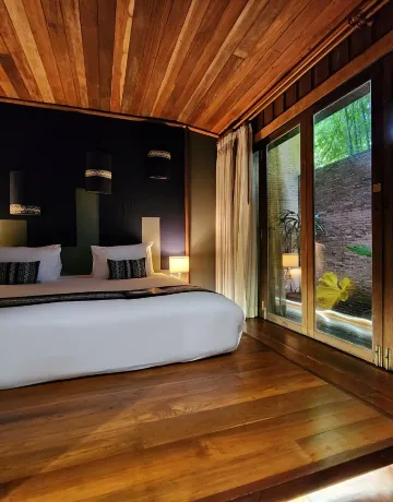 ห้องดีลักซ์พร้อมสวนส่วนตัว