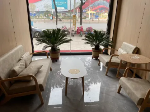 GreenTree ZhiXuan Hotel (Linqu Wanda)