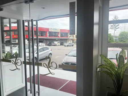 SIN LIEN HOTEL SDN BHD Отели рядом с достопримечательностью «Taman Intan Kluang»