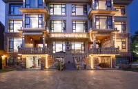 Tonglu Qingcheng Time Homestay (OMG Heartbeat Paradise Store)