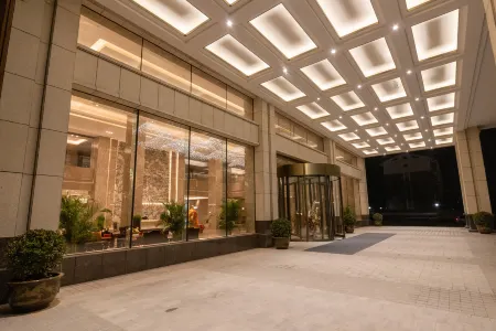Wanjin Hotel Отели в г. Линьи