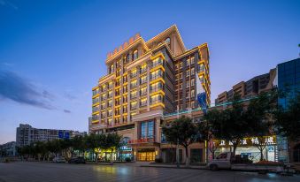 Vienna Hotel (Dali Yongping Yijiangnan Hotel)