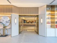快樂時光輕奢飯店（北京豐台火車站紀家廟地鐵站店） 豐台區附近的飯店