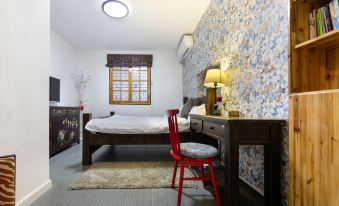 Yingqing Bieyuan Homestay (Yangzhou Dongguan Street)