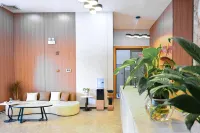 Elong R.YUN Hotel (Dali Xiangyun Xiangcheng Zhonggulou)
