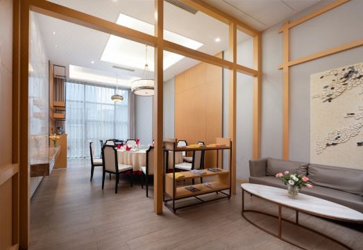 야티잉 펑년 호텔