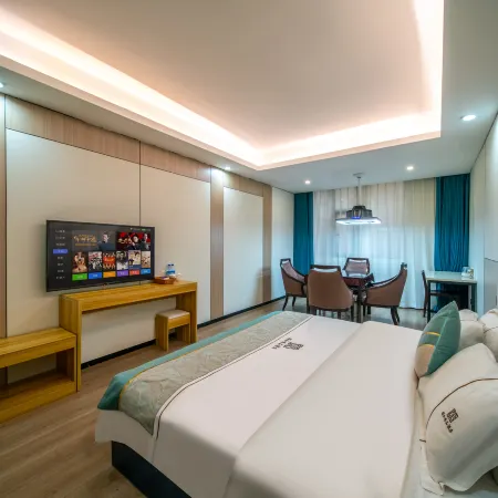 Liping Yihe Shangpin Hotel