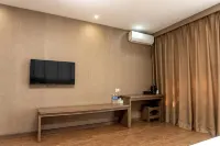 Kuandian Green Express Hotel Các khách sạn ở Khoan Điện
