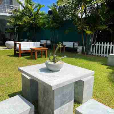 Smeralda Beach Hotel Dikwella Hotel Exterior